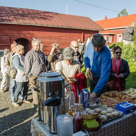 Maatilamajoitukset Lemettilae Countryside
