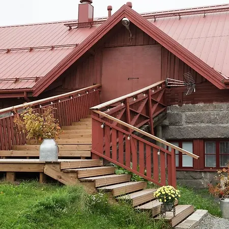 Lemettilae Countryside Çiftlik konaklama Petäjävesi